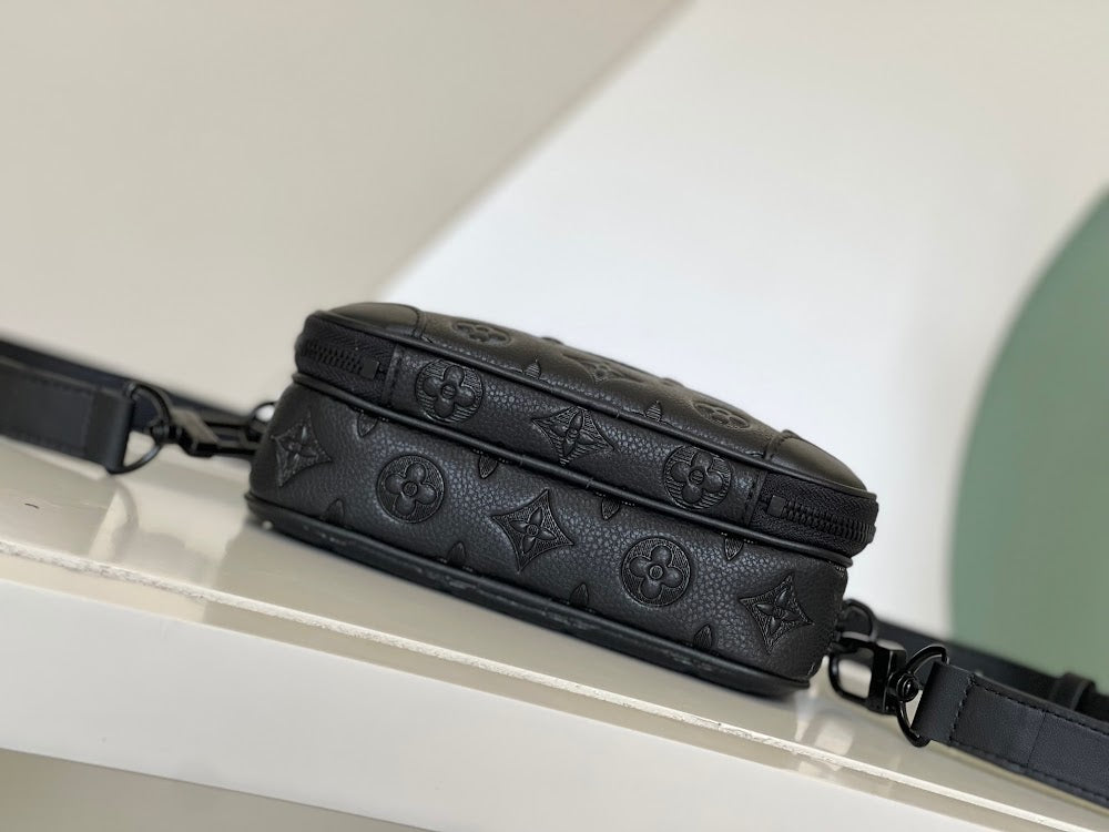 Dragons Bags ln Luxury Bag --71709