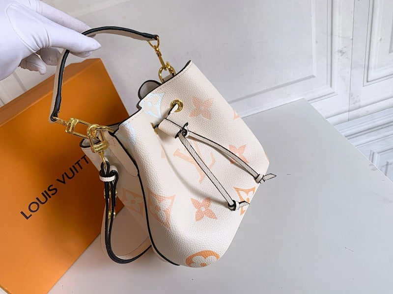 Dragons Bags ln Luxury Bag --77975