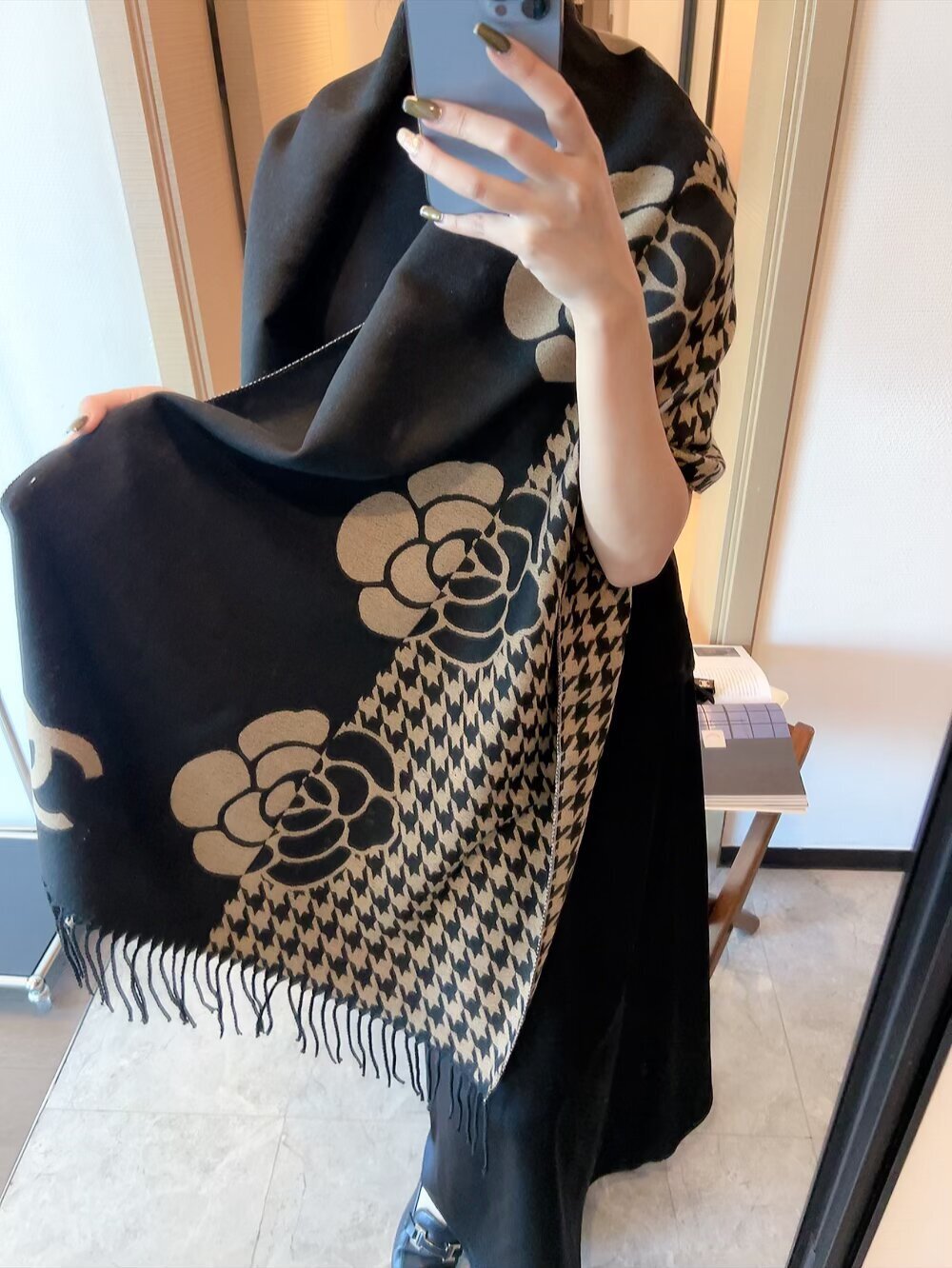 Dragons Bags Premium Designer Scarf --99401