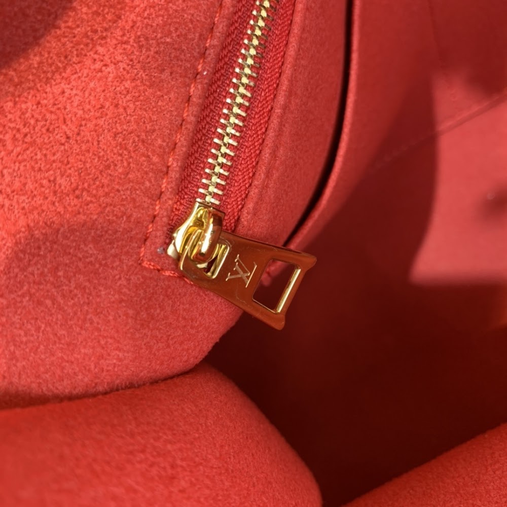 Dragons Bags ln Luxury Bag --59259