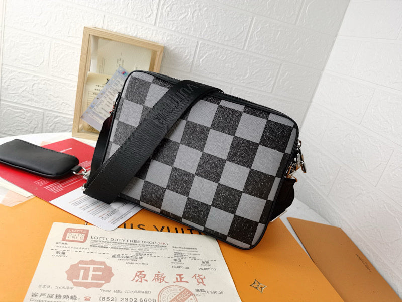Dragons Bags ln Luxury Bag --70405