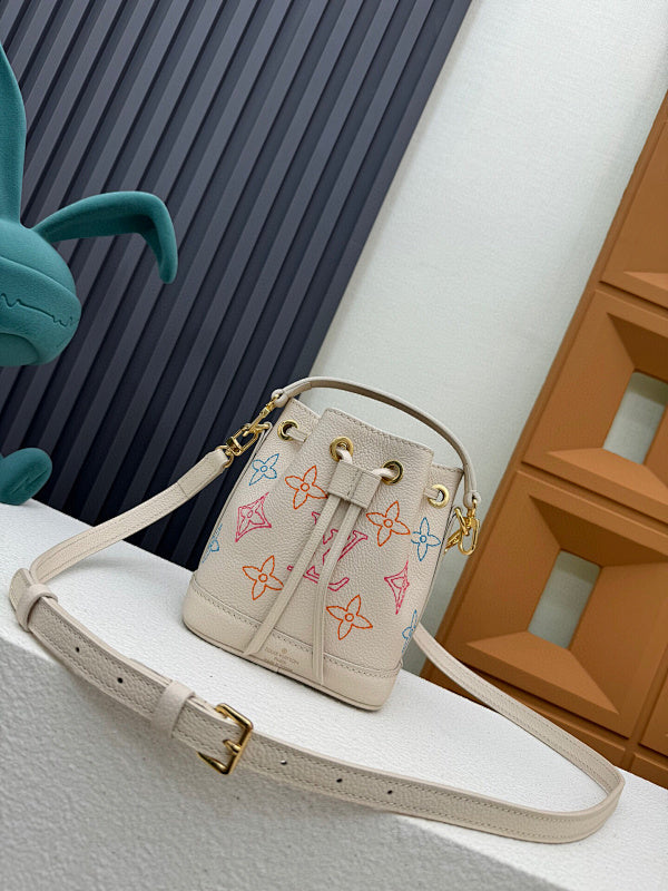Dragons Bags ln Luxury Bag --81390