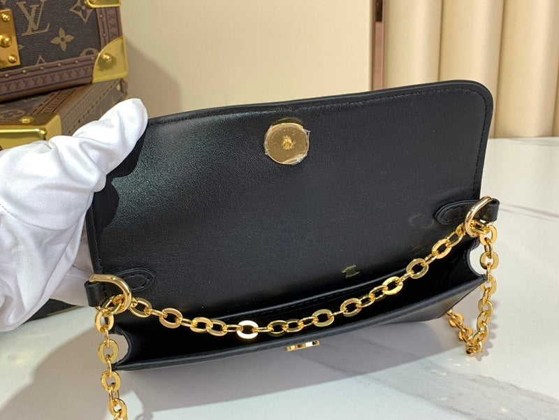 Dragons Bags ln Luxury Bag --62831