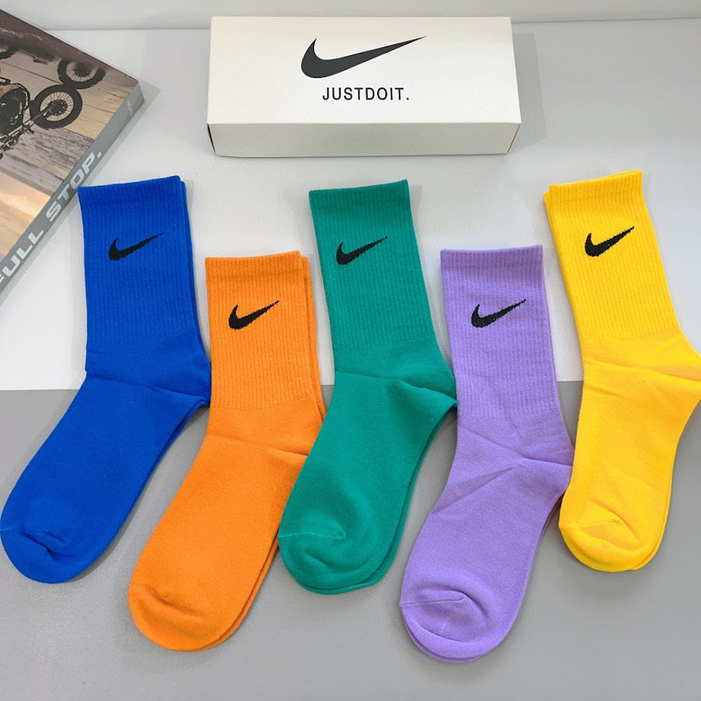Dragons Bags Premium Luxury Socks --98099
