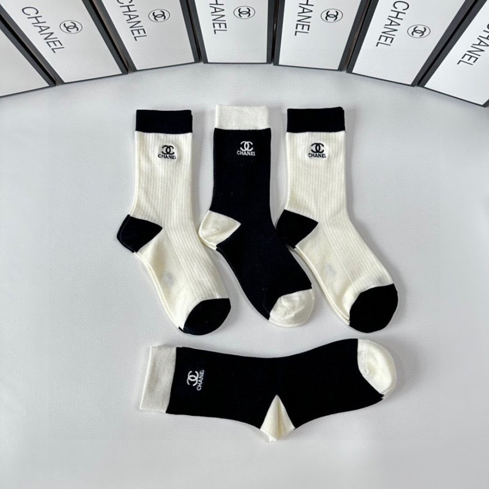 Dragons Bags Premium Luxury Socks --97919
