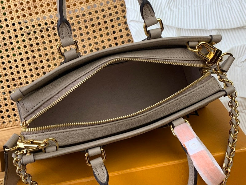 Dragons Bags ln Luxury Bag --68743