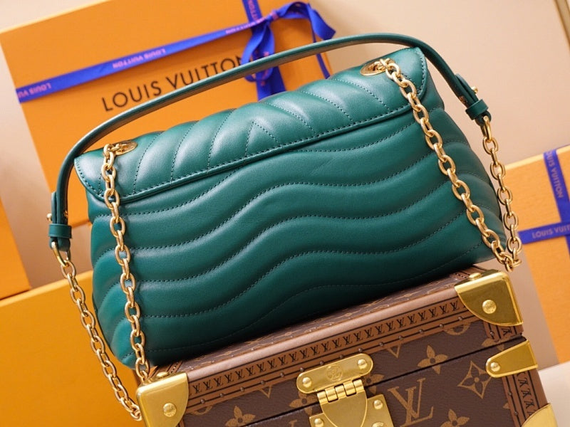 Dragons Bags ln Luxury Bag --66552