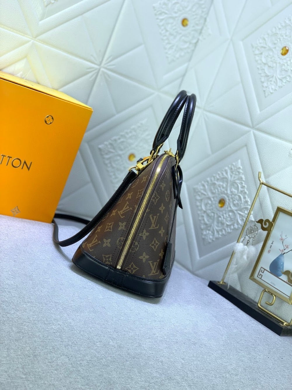 Jessica Bags ln Luxury Bag --76081