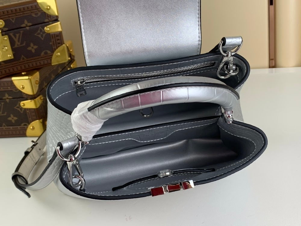 Dragons Bags ln Luxury Bag --61473