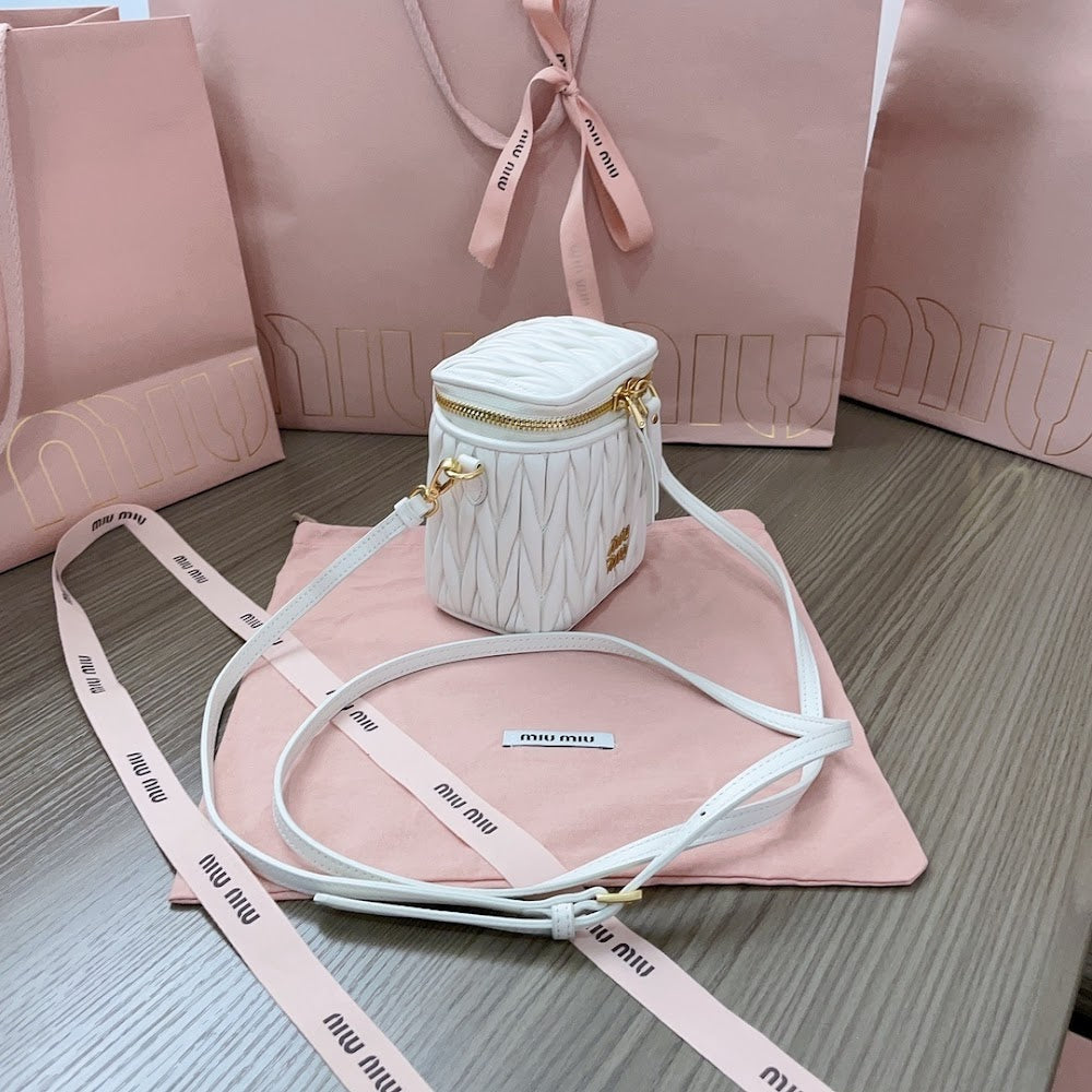 Dragons Bags Miun Miun Luxury Bag --123279