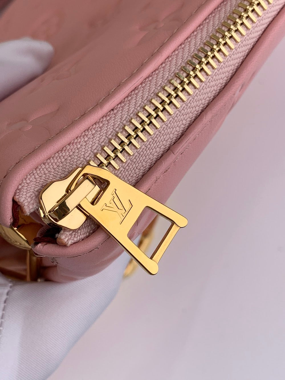 Dragons Bags ln Luxury Bag --66836