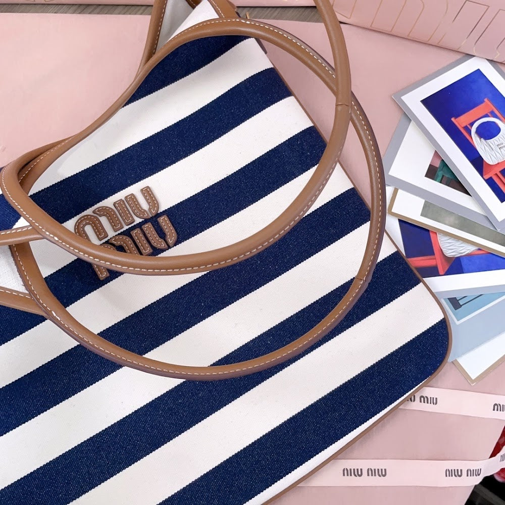 Dragons Bags Miun Miun Luxury Bag --122239