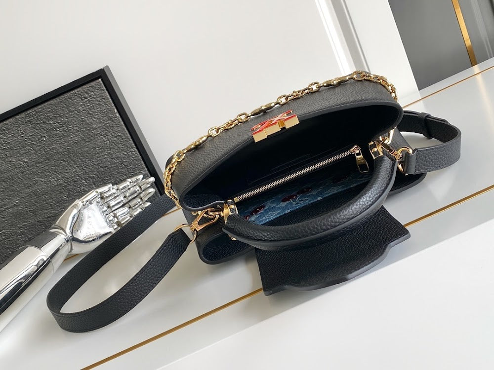 Dragons Bags ln Luxury Bag --97613
