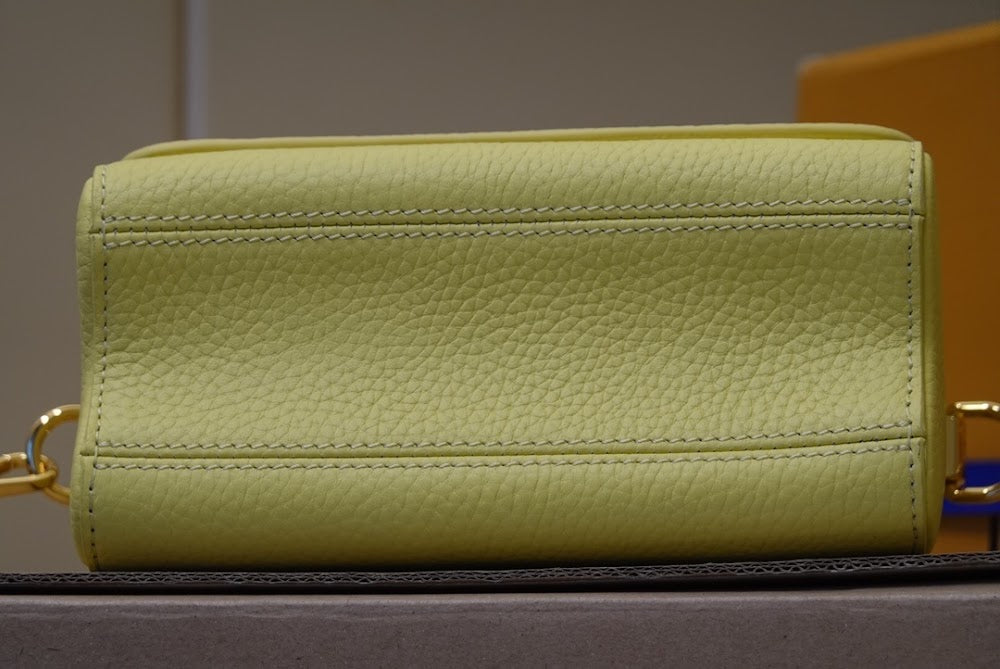 Dragons Bags ln Luxury Bag --60050