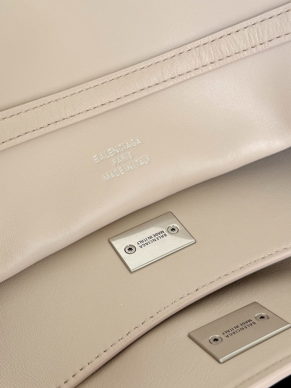 Dragons Bags Balenciaga Luxury Bag --111606