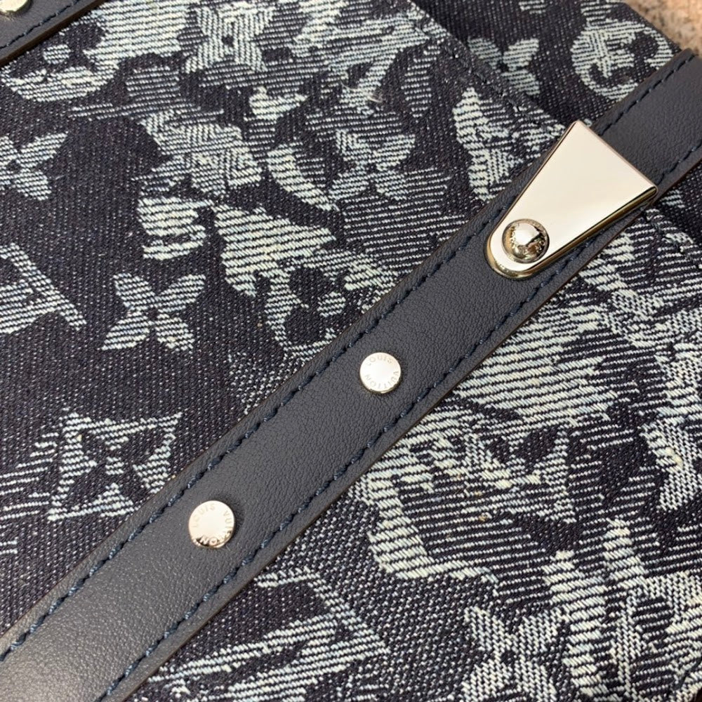 Dragons Bags ln Luxury Bag --58709