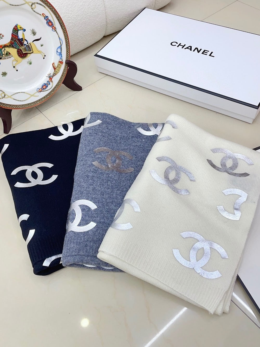 Dragons Bags Premium Designer Scarf --98874