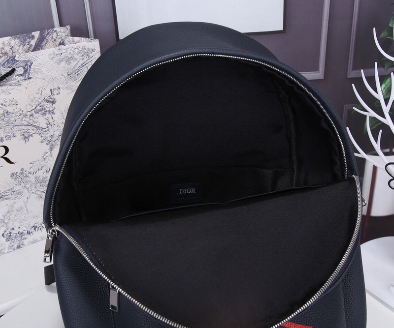 Dragons Bags Detail