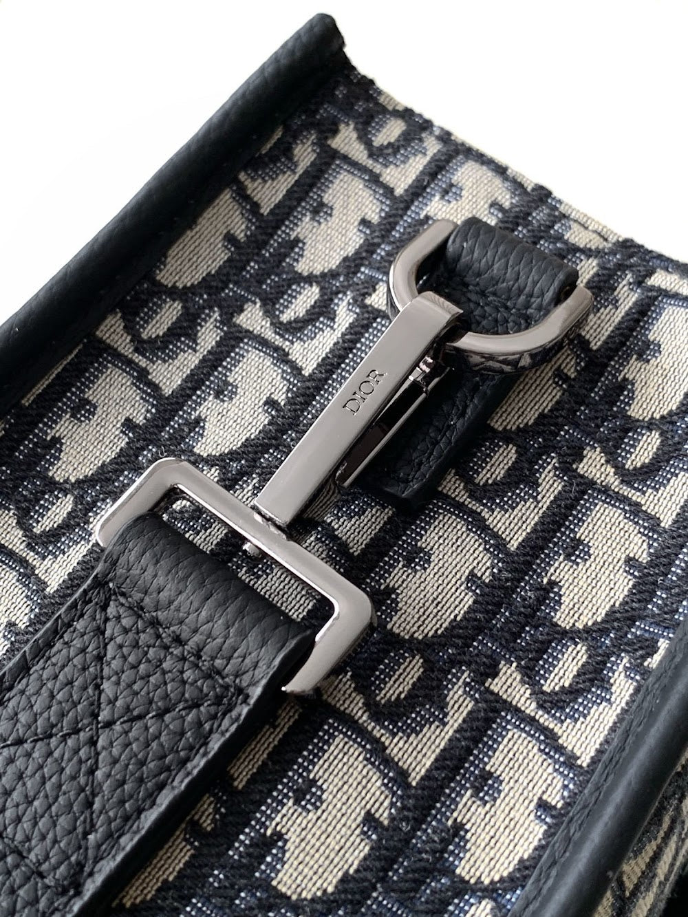 Dragons BagsDiorn Luxury Bag --115179