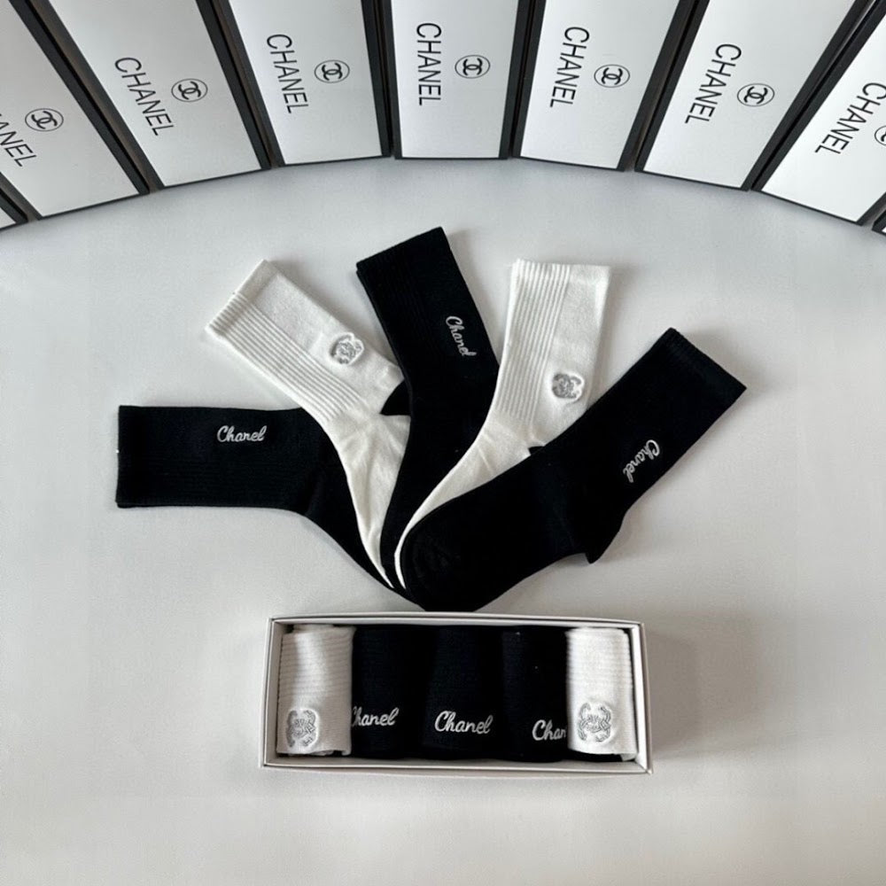 Dragons Bags Premium Luxury Socks --97935
