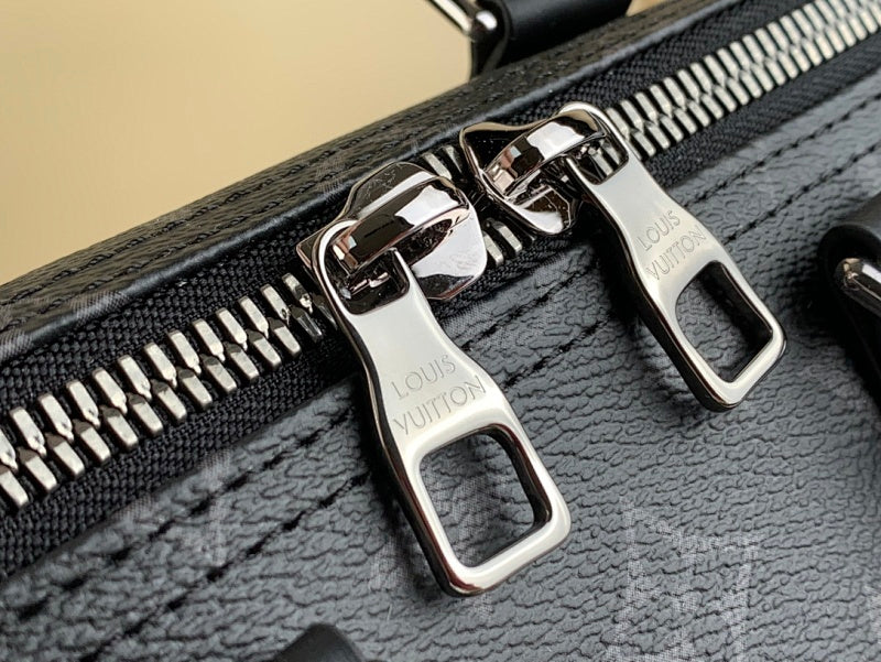 Dragons Bags ln Luxury Bag --61679