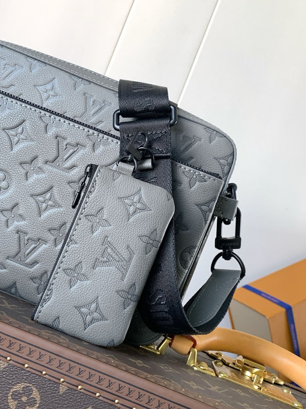 Dragons Bags ln Luxury Bag --71391