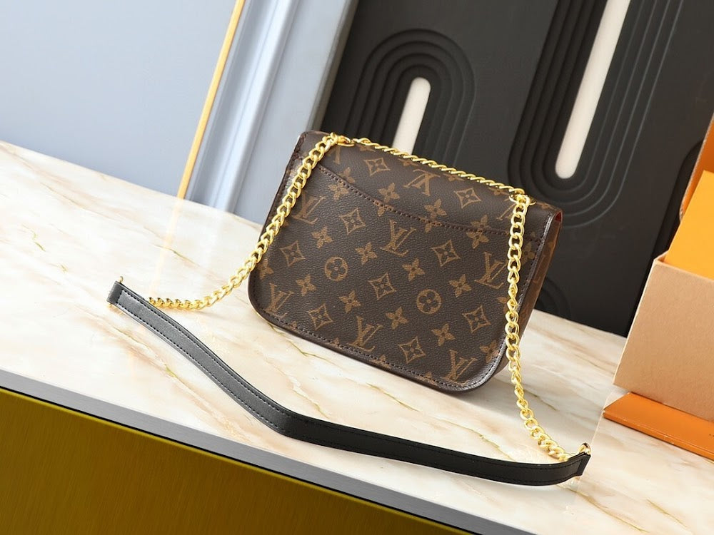 Dragons Bags ln Luxury Bag --76461