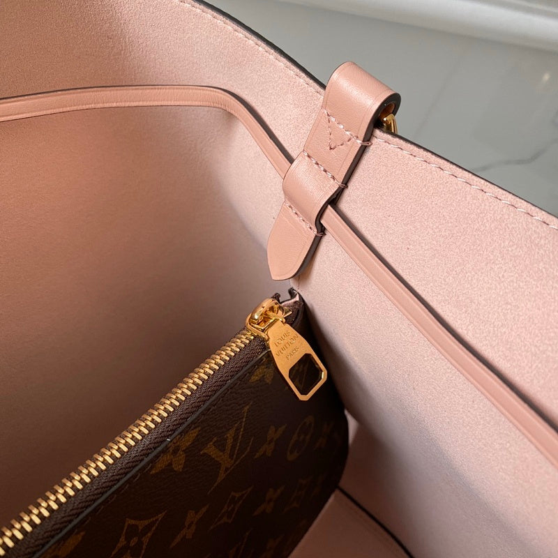 Dragons Bags ln Luxury Bag --59457