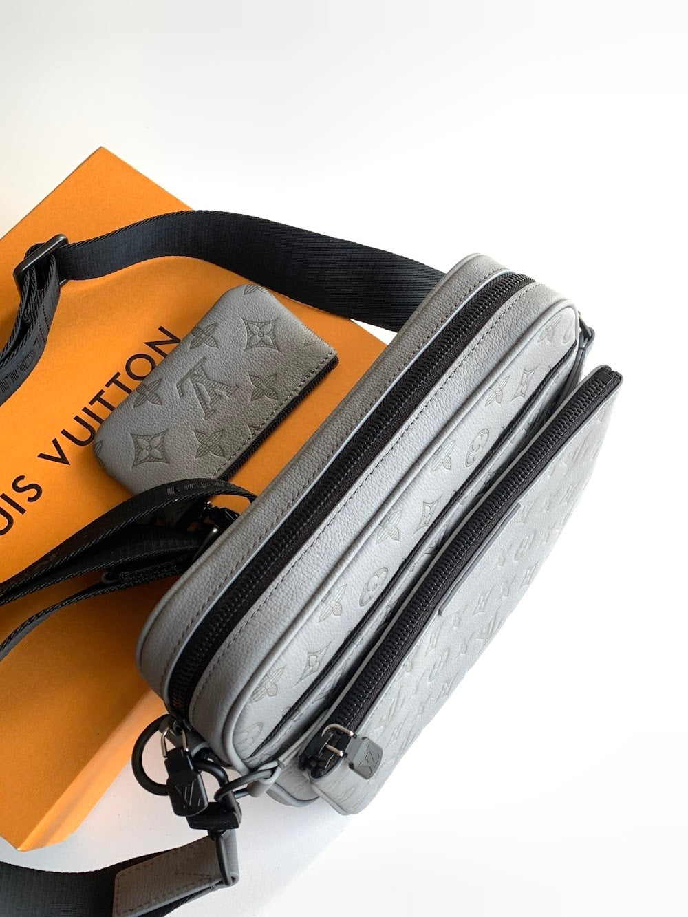 Dragons Bags ln Luxury Bag --71569