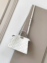 new-designer-premium-bags-nm7724
