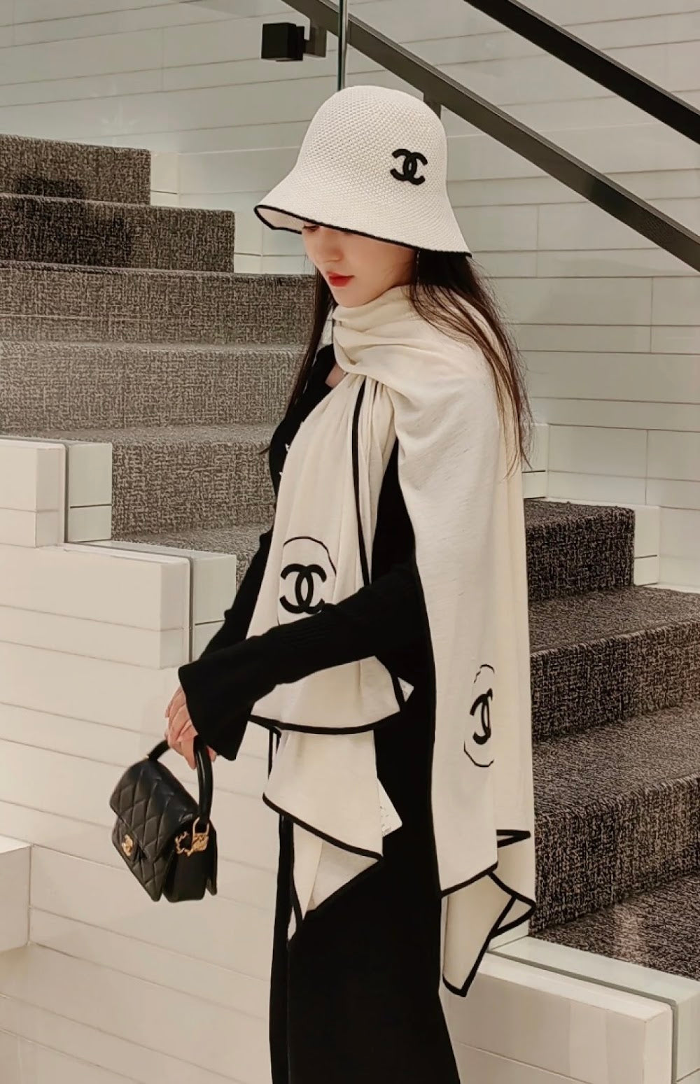 Dragons Bags Premium Designer Scarf --99647
