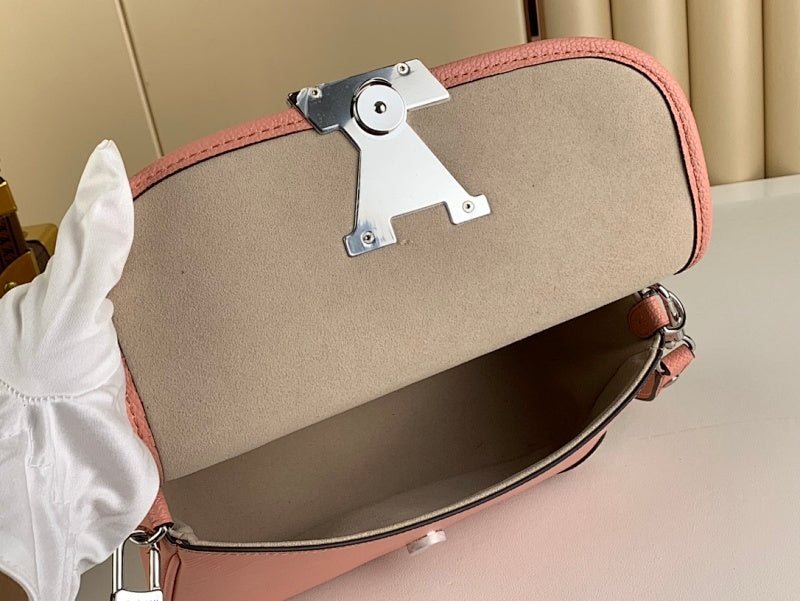 Dragons Bags ln Luxury Bag --56482