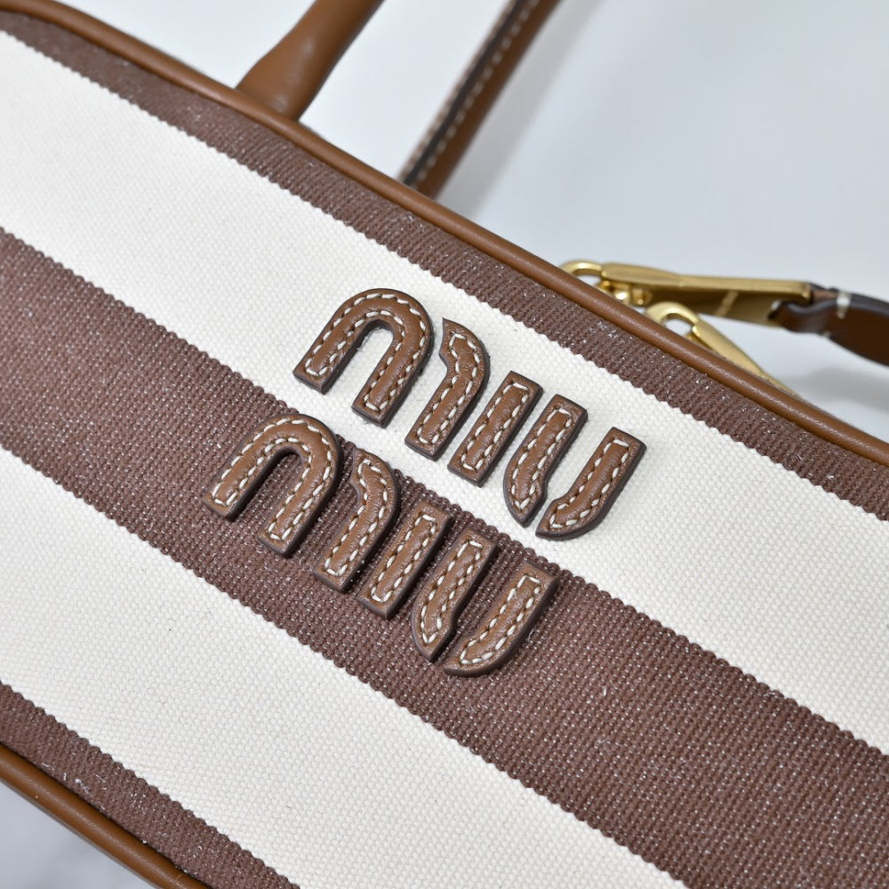 Dragons Bags Miun Miun Luxury Bag --123643