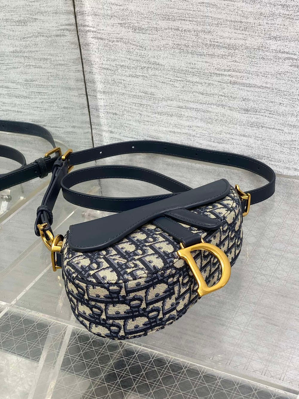 Dragons BagsDiorn Luxury Bag --115279