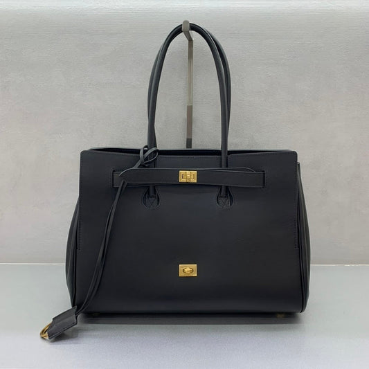 Dragons Bags Balenciaga Luxury Bag --111900