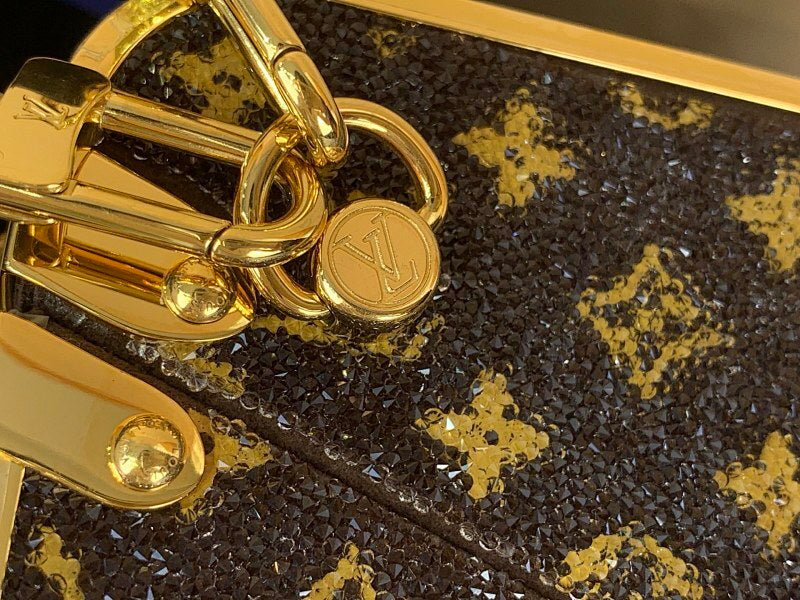 Dragons Bags ln Luxury Bag --69802