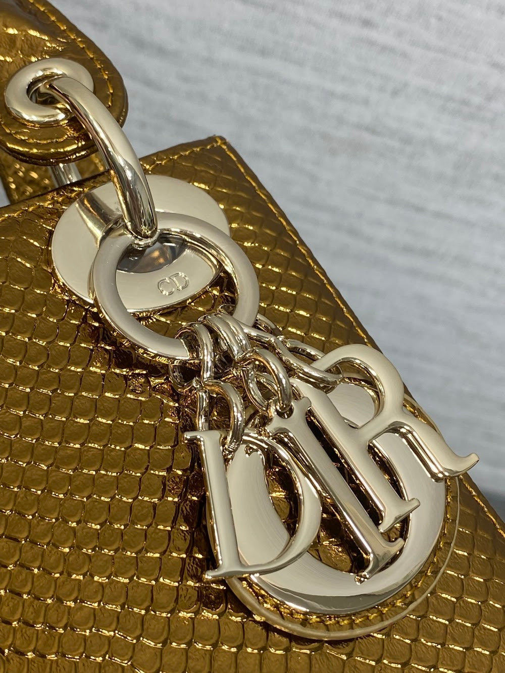new-designer-premium-bags-nm16762