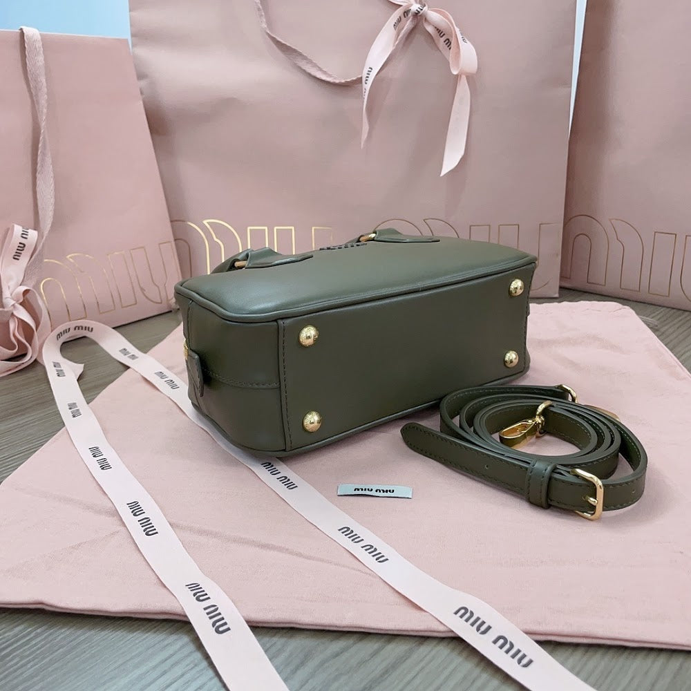 Dragons Bags Miun Miun Luxury Bag --123282