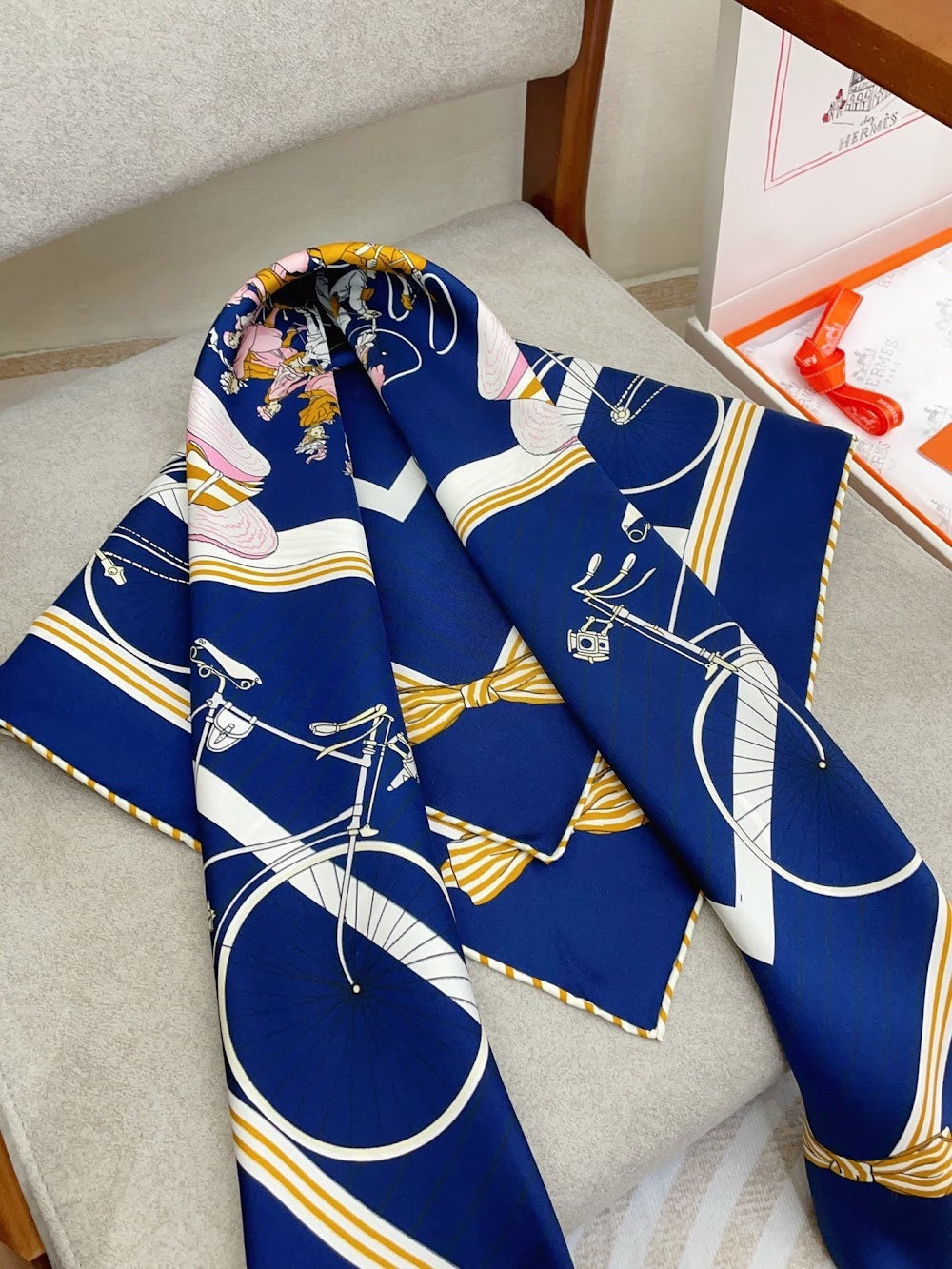 Dragons Bags Premium Designer Scarf --98861