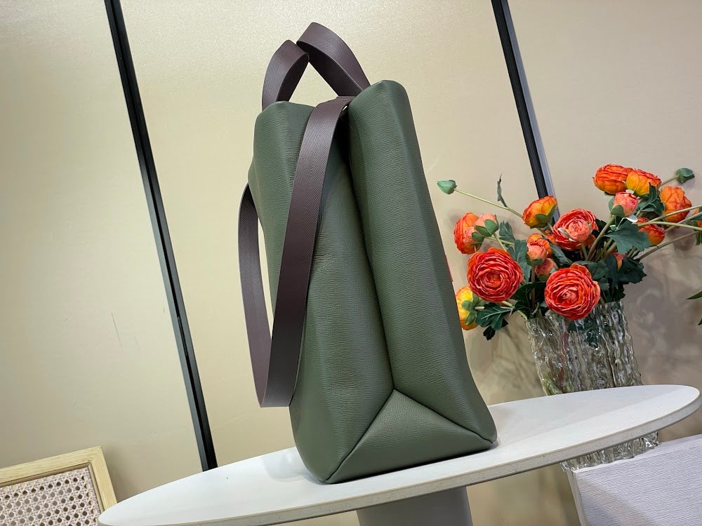 Dragons Bags ln Luxury Bag --95644