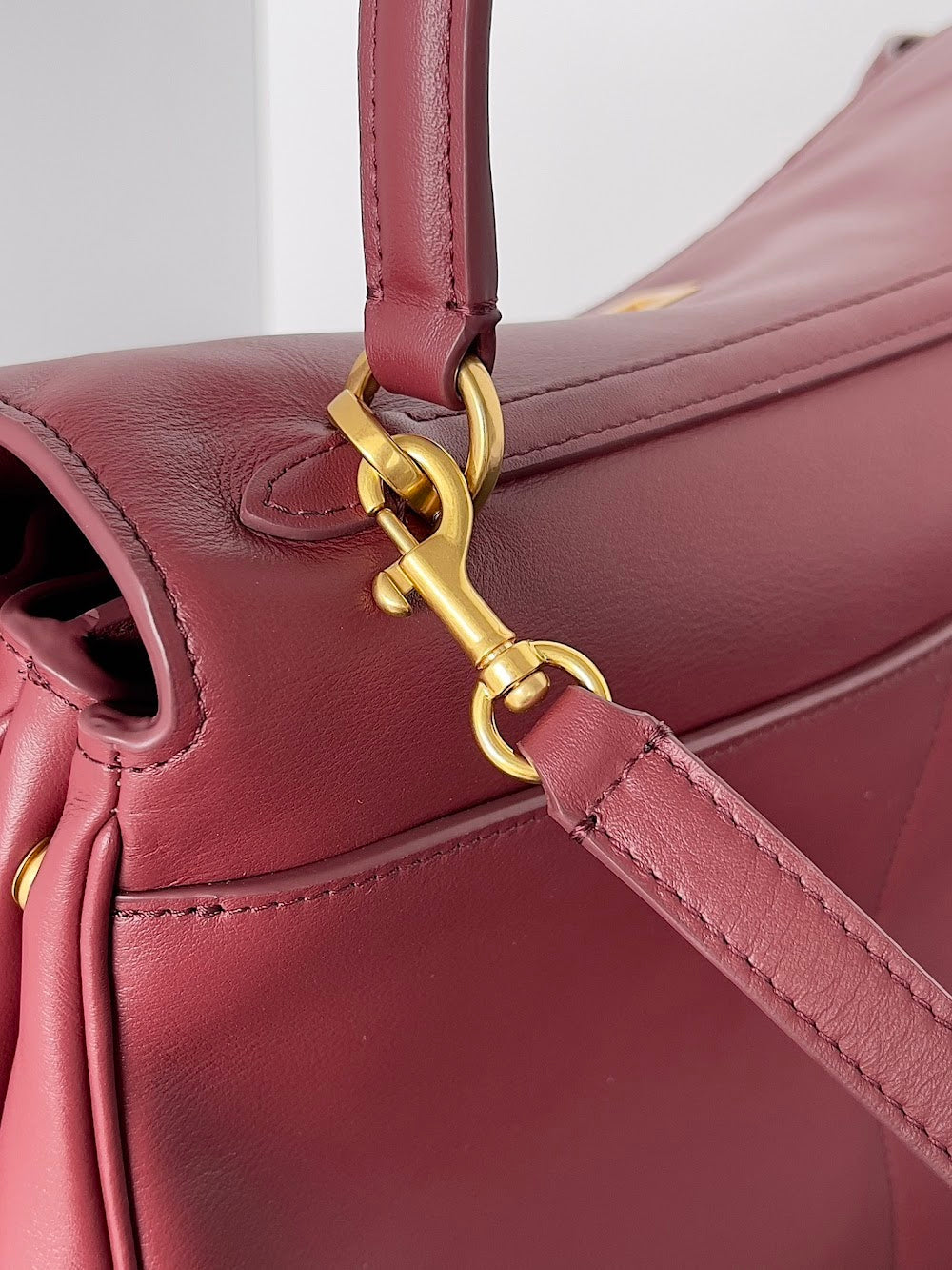 Dragons Bags Balenciaga Luxury Bag --111750