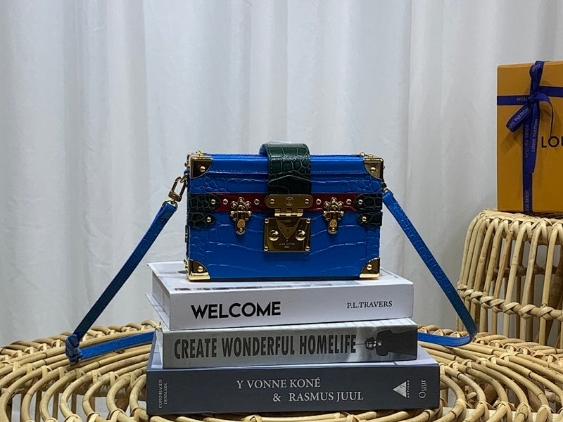 Dragons Bags ln Luxury Bag --59981