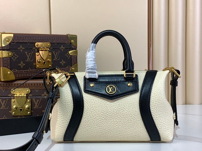 Dragons Bags ln Luxury Bag --62709
