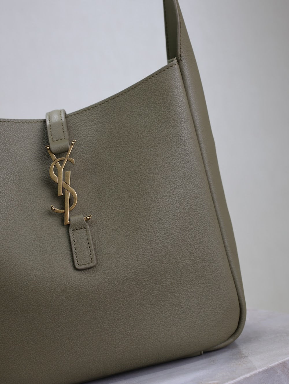 Dragons Bags YSLn Luxury Bag --120633