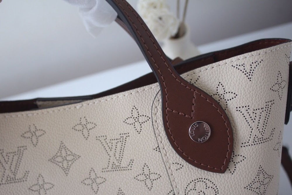 Dragons Bags ln Luxury Bag --58691