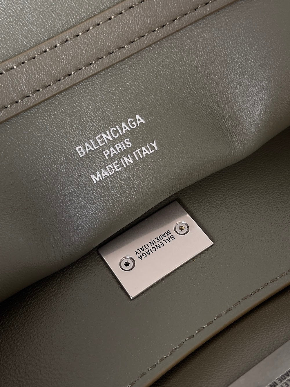 Dragons Bags Balenciaga Luxury Bag --110627