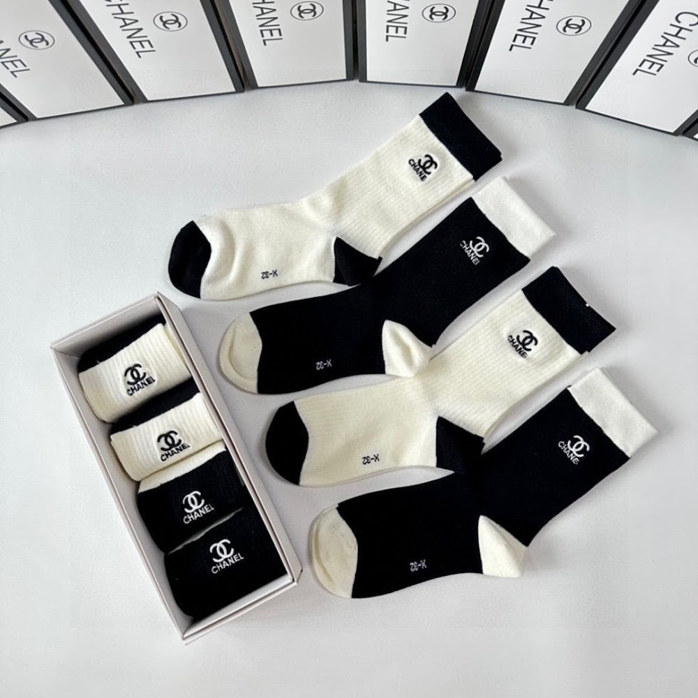 Dragons Bags Premium Luxury Socks --97919