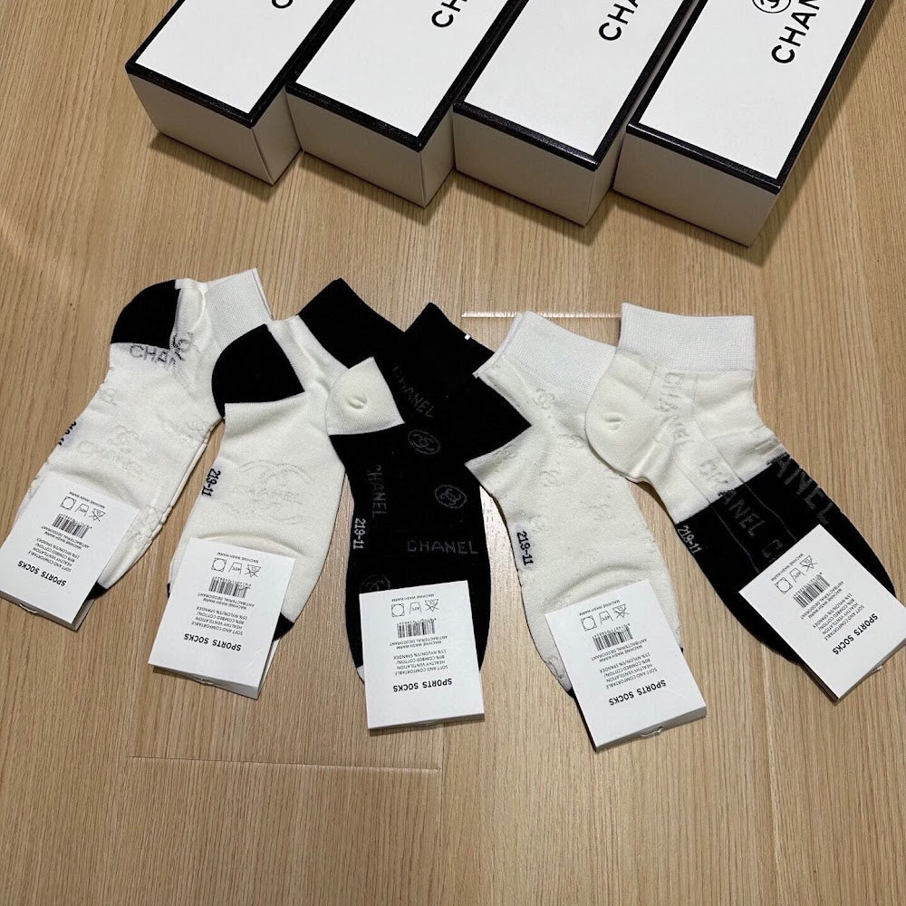 Dragons Bags Premium Luxury Socks --98271