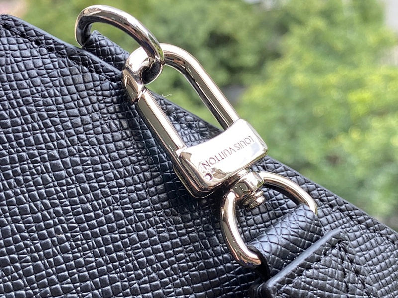 Dragons Bags ln Luxury Bag --59651