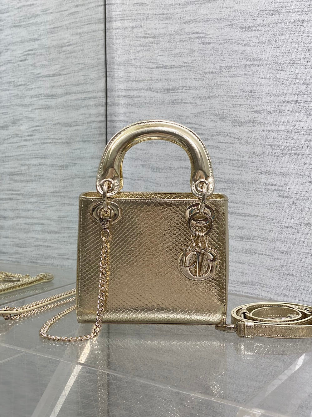 new-designer-premium-bags-nm16896